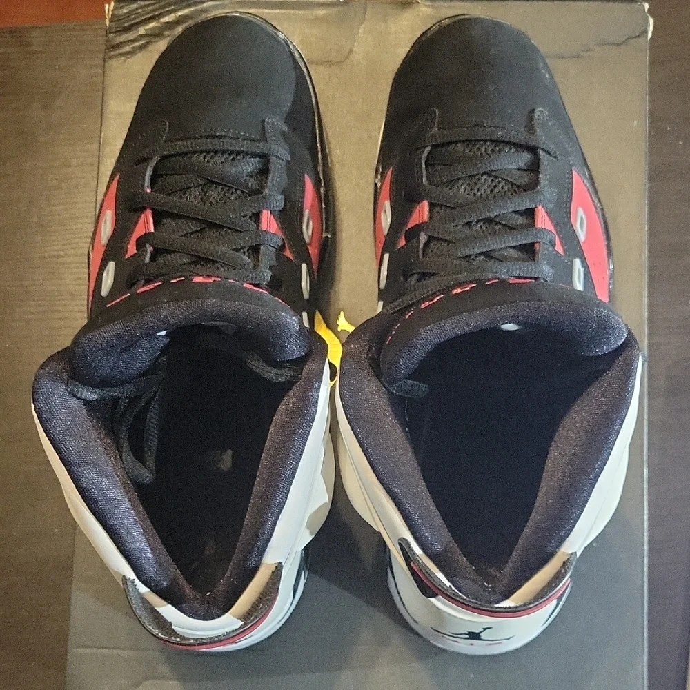 Jordan 6-17-23 'Carmine' (2021) Mens 11.5 EUC W/BOX